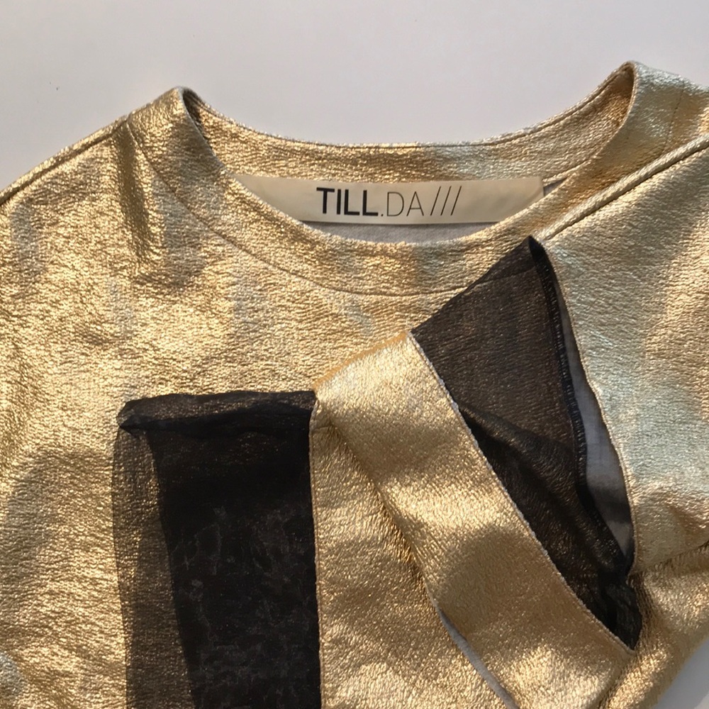 Gold and mesh top